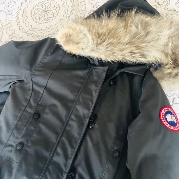 canada goose kensington parka graphite